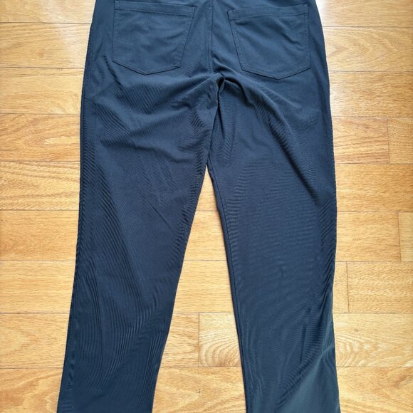 NEW WITH TAGS Lululemon ABC Relaxed Pants Obsidian 32 - Picture 7 of 7